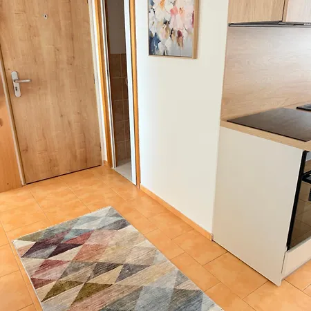 Apartment Place *